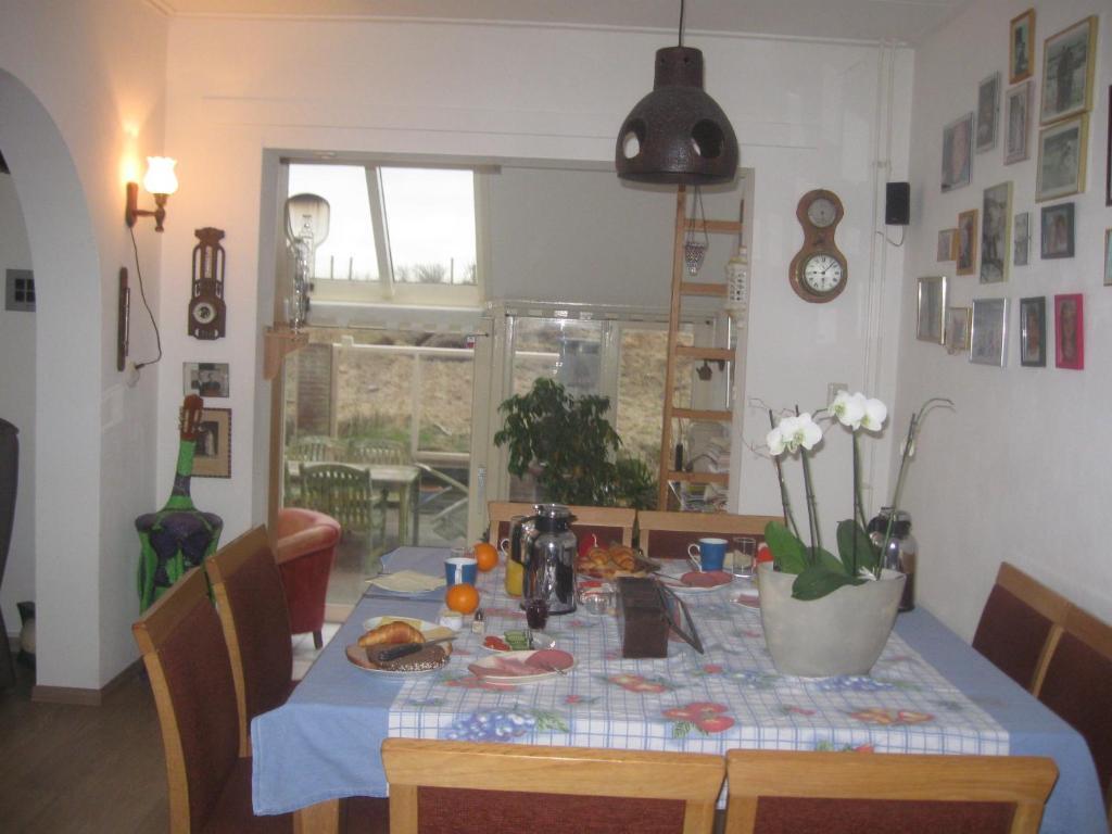 Thuis Bij Frans En Els Bed & Breakfast Де Коксдорп Стая снимка